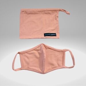 NTW JLUXLABEL face mask.